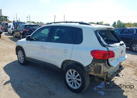 2018 Volkswagen Tiguan Limited 2.0T z USA, uszkodzony, nr VIN WVGBV7AX9JK003009